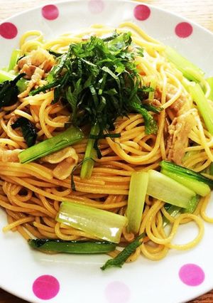 簡単！豚肉と小松菜の柚子胡椒パスタ-レシピのメイン写真
