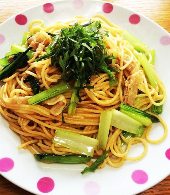 簡単！豚肉と小松菜の柚子胡椒パスタ-レシピのメイン写真