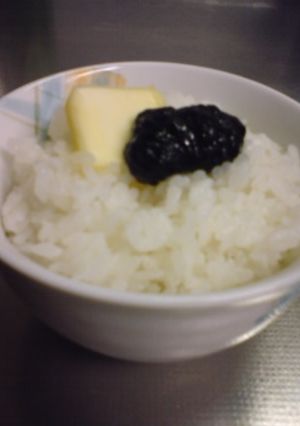 簡単！朝ごはん♪バターご飯＋岩のり-レシピのメイン写真