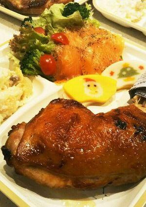 意外と簡単☆クリスマス味染みチキン-レシピのメイン写真