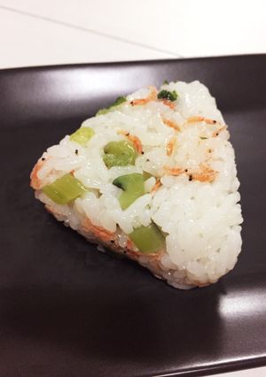 桜えびと野沢菜にぎり-レシピのメイン写真