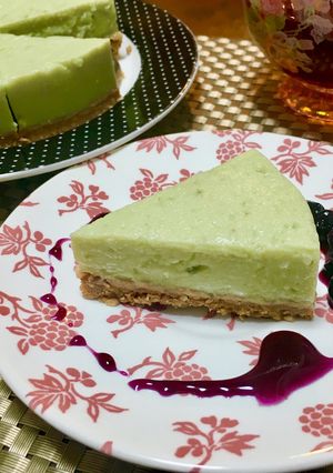 カラダ喜ぶアボカドチーズケーキ-レシピのメイン写真