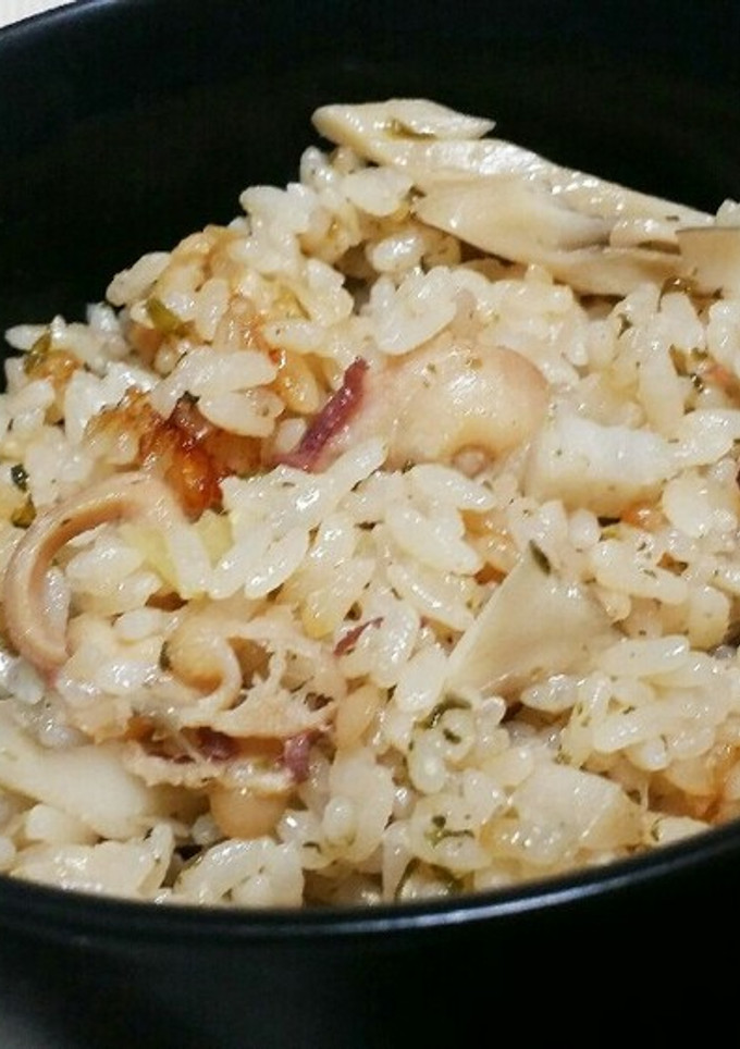 たこと昆布と舞茸と生姜の炊き込みご飯-レシピのメイン写真