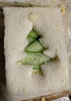 お弁当にクリスマス☆ツリーサンド-レシピのメイン写真