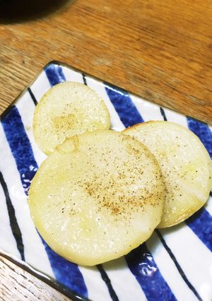 シンプルで美味!蕪のソテー-レシピのメイン写真