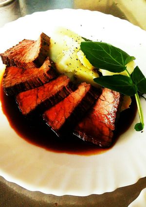 牛肉のステーキ 赤ワインソース-レシピのメイン写真