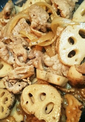 しっかり味！れんこんと豚肉の甘辛炒め-レシピのメイン写真