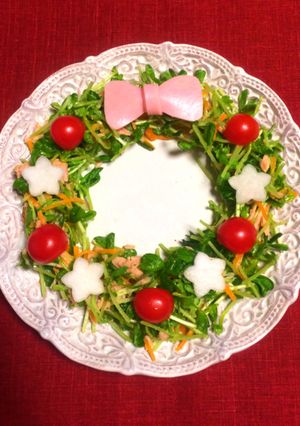 豆苗で簡単＊Xmasリースサラダ-レシピのメイン写真
