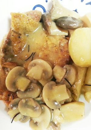 チキンのハーブ煮★お店の味-レシピのメイン写真