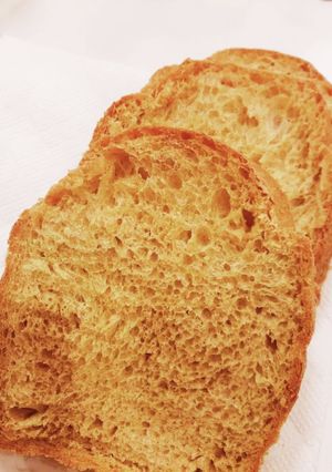 ノンバターでもふわもち★完熟柿の食パン-レシピのメイン写真