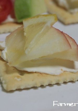 カナッペ(りんご&クリームチーズ)-レシピのメイン写真