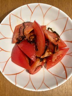 トマトと塩昆布のサラダ-レシピのメイン写真