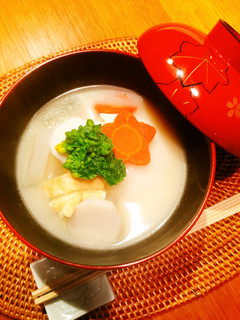 簡単!我が家の白味噌お雑煮-レシピのメイン写真