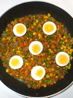 簡単ドライカレー♪カレー粉ゆで卵子供好き-レシピのメイン写真