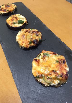 簡単米茄子のピーマン味噌チーズ焼き-レシピのメイン写真