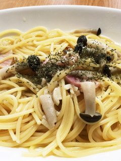 シメジとベーコンのコンソメスープパスタ-レシピのメイン写真