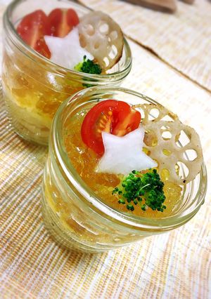小さいコンソメジュレの冷製パスタ-レシピのメイン写真