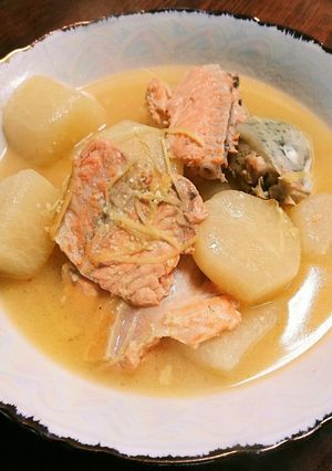 大根と鮭のあらの味噌煮-レシピのメイン写真