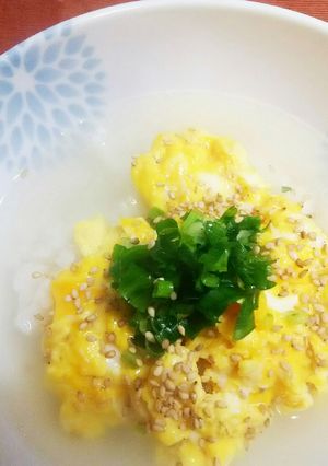 簡単！朝食や夜食に卵DE中華風汁かけ飯♪-レシピのメイン写真