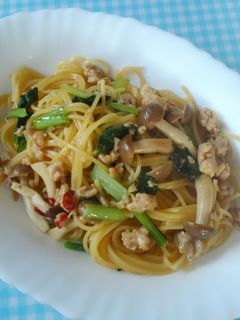 あまった鶏そぼろde和風パスタ♪-レシピのメイン写真