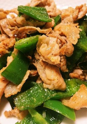 糖質オフ☆豚肉ピーマンのチーズカレー炒め-レシピのメイン写真