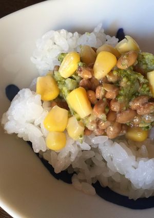 納豆とコーン&ブロッコリーのご飯-レシピのメイン写真