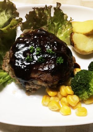 トロけるチーズインハンバーグ-レシピのメイン写真