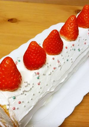 私のリード活用術♪いちごのロールケーキ-レシピのメイン写真