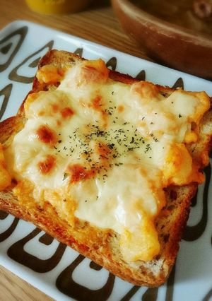 材料乗せるだけ♪明太ポテトサラダトースト-レシピのメイン写真