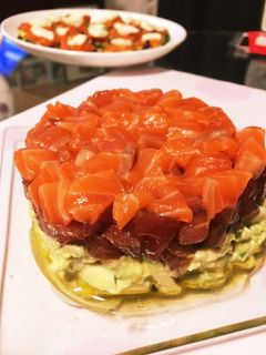 アボガド・マグロとサーモンのケーキ-レシピのメイン写真