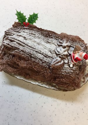 HMで簡単！ブッシュドノエル-レシピのメイン写真