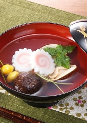 ひなまつりにはまぐりとなると巻のお吸い物-レシピのメイン写真