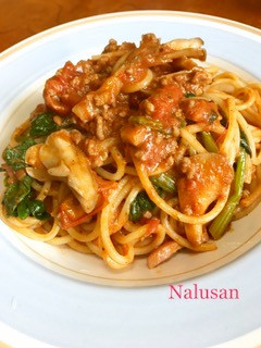 ひき肉とほうれん草のトマトバジルパスタ-レシピのメイン写真
