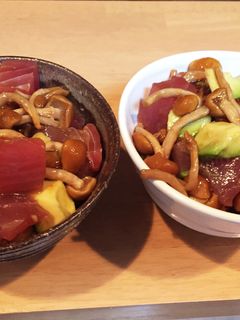 マグロとアボカドのなめこ醤油和え-レシピのメイン写真
