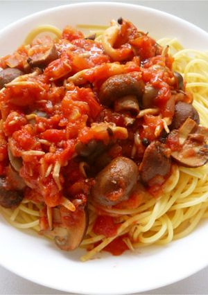 マッシュルームとしめじのトマトパスタ-レシピのメイン写真