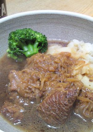牛スネ肉のチョコレート風味ビール煮込み-レシピのメイン写真