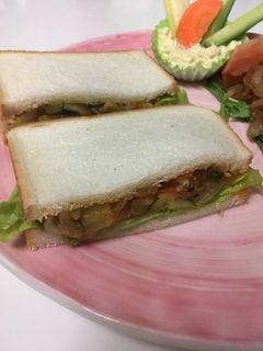 野菜のラタトゥイユサンド-レシピのメイン写真