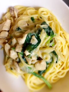 豚肉とほうれん草の豆乳味噌クリームパスタ-レシピのメイン写真