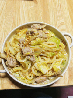 カレーとラ~油のカルボナーラ焼きうどん-レシピのメイン写真