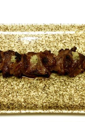 肉肉しい牛ハラミ肉の串焼き-レシピのメイン写真