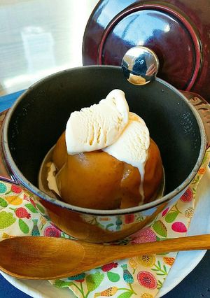 簡単！ストウブで焼きリンゴ-レシピのメイン写真
