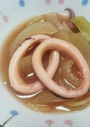 イカと玉ねぎで簡単!味噌風味煮物-レシピのメイン写真