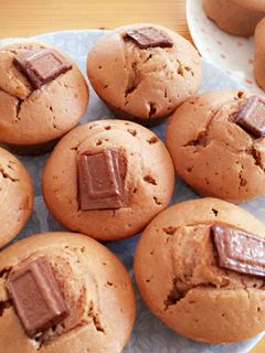 簡単☆ふわふわしっとり薄味チョコマフィン-レシピのメイン写真