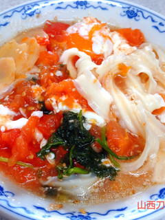 トマトスープラーメン…西红柿刀削面-レシピのメイン写真