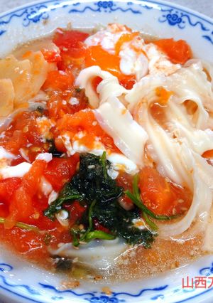 トマトスープラーメン…西红柿刀削面-レシピのメイン写真