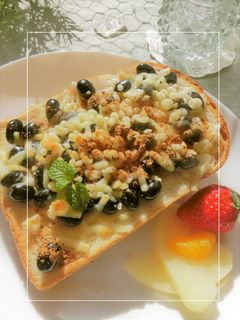 黒豆煮×天かすの生姜風味チーズトースト-レシピのメイン写真