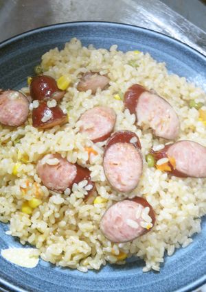スモークの香りが素敵☆ソーセージピラフ-レシピのメイン写真