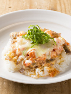 とまとたっぷり!まるげりーた丼-レシピのメイン写真