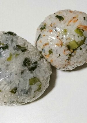 野沢菜のおにぎり(桜えび、わさび風味)-レシピのメイン写真