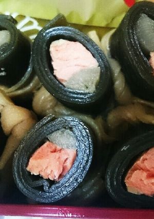 わが家のおせち♪鮭の昆布巻き-レシピのメイン写真